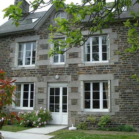 St Michel Villa Vains Buitenkant foto