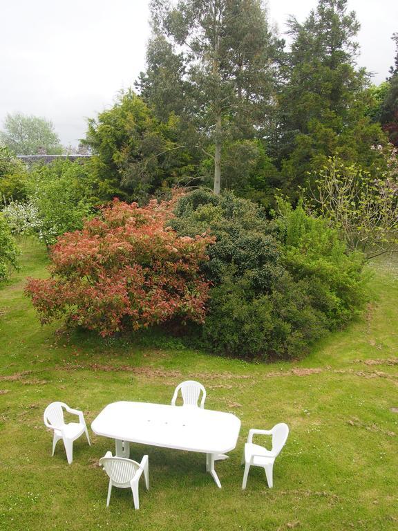 St Michel Villa Vains Buitenkant foto